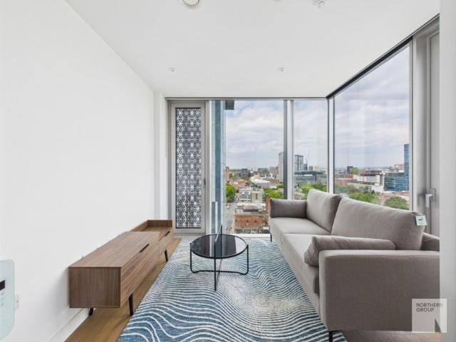 Flat for rent in City Centre, Georgia