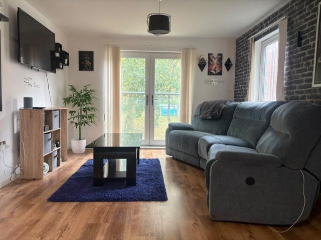 Flat for rent in Higher Broughton, Salford