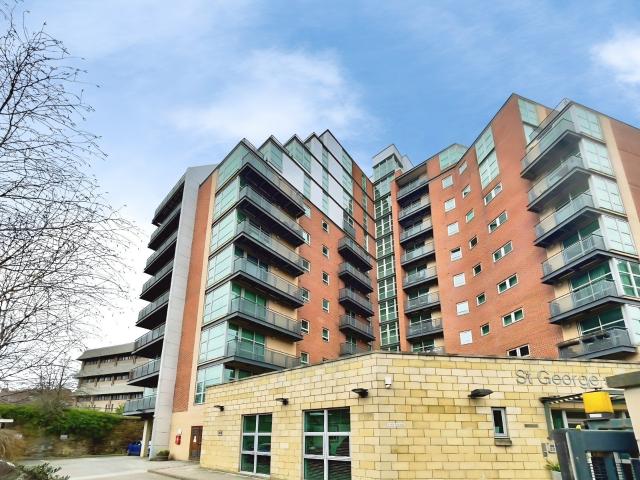 Flat for rent in Woodhouse, West Yorkshire