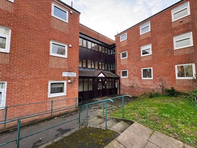 Flat for rent in Wardle, Rochdale