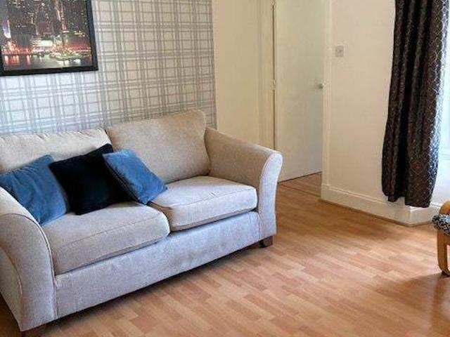 Flat for rent in Ballindoch, Scotland