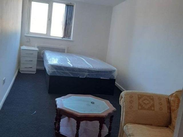 Flat for rent in Bordesley Green, West Midlands