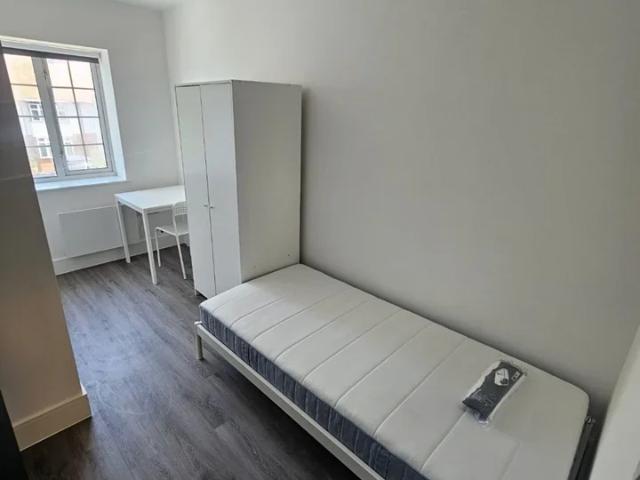 Flat for rent in New Eltham, Greater London