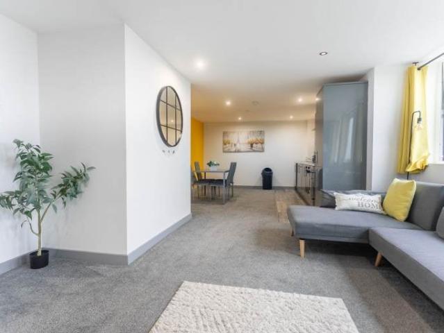Flat for rent in Henshaw, Yeadon
