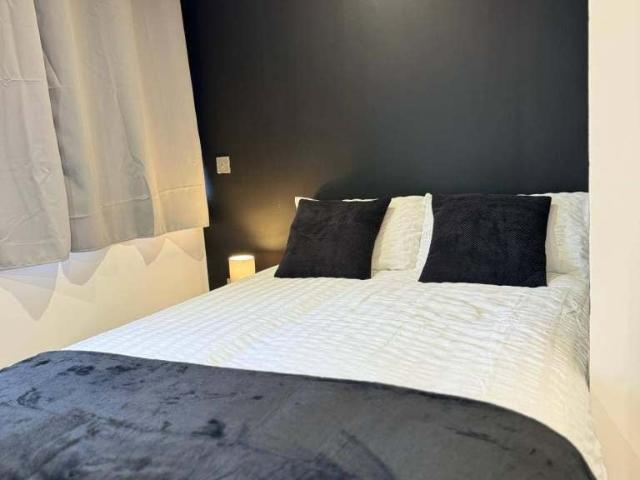 Flat for rent in Henshaw, Yeadon