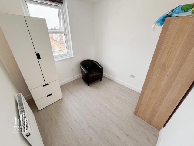 Flat for rent in Brownswood Park, Stoke Newington