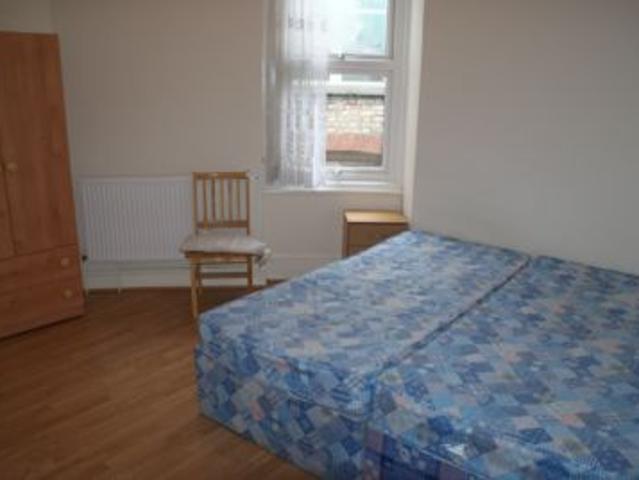 Flat for rent in Woodberry Down, Stoke Newington