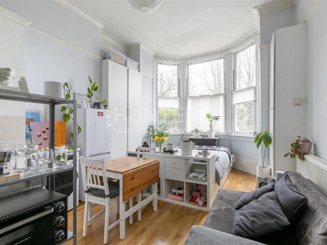 Flat for rent in Harringay, Greater London