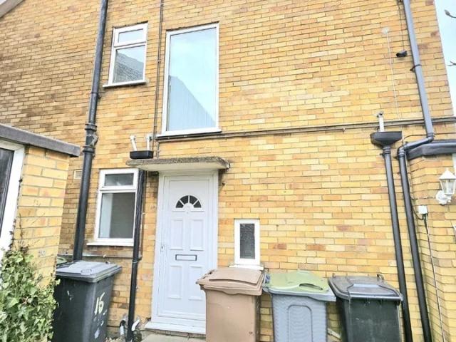 Flat for rent in Spring Park, Luton