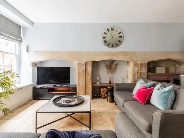 Flat for rent in Dulcote, Bath And North East Somerset