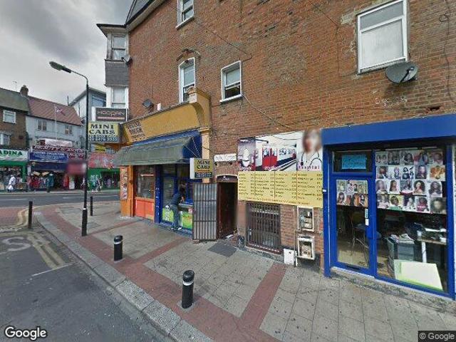 Flat for rent in Upton Park, Greater London