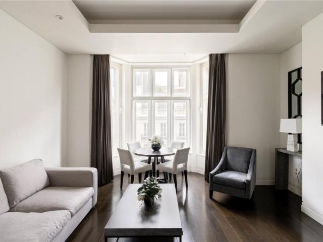 Flat for rent in Upton, Greater London