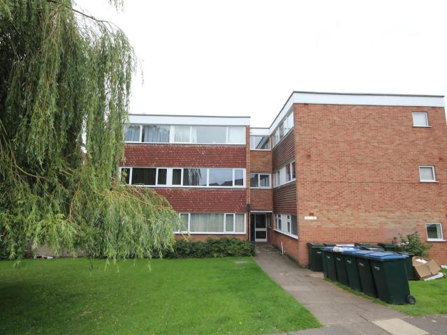 Flat for rent in Whoberley, West Midlands