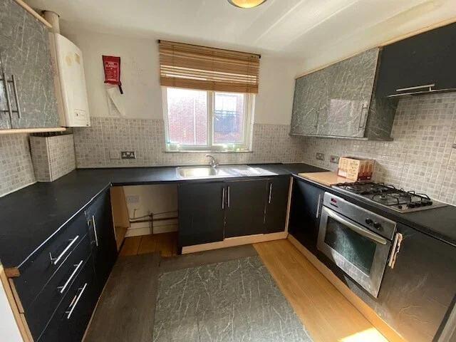 Flat for rent in Falcon Lodge, Wales
