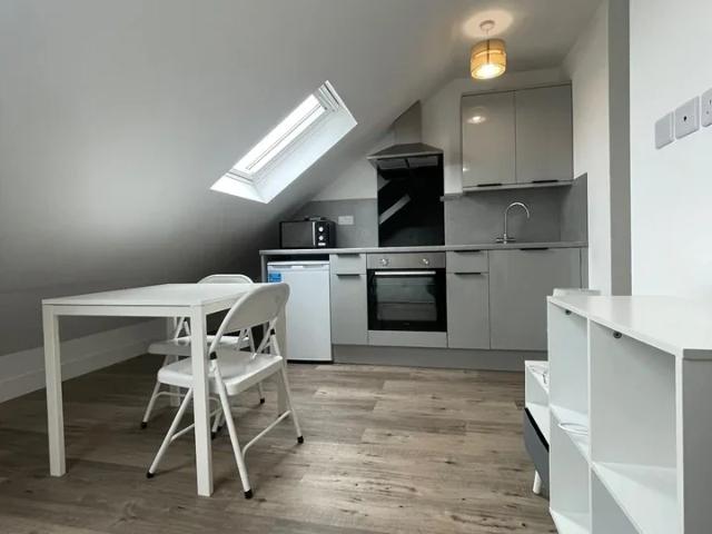 Flat for rent in London Borough of Enfield, Greater London