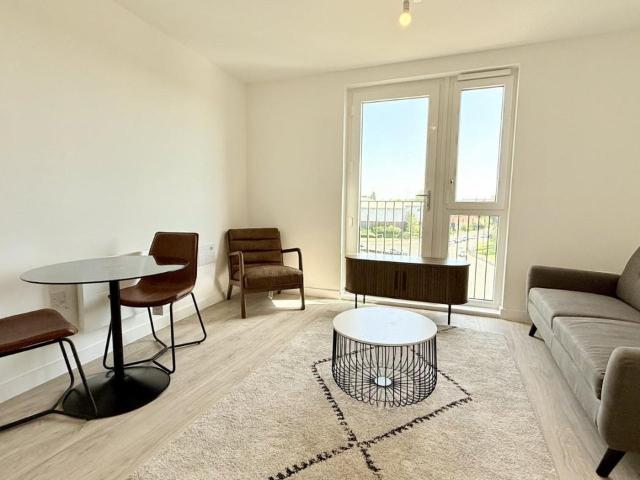 Flat for rent in Belgrave Village, Birmingham