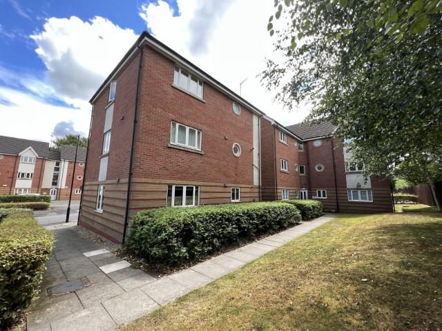 Flat for rent in Longford, West Midlands
