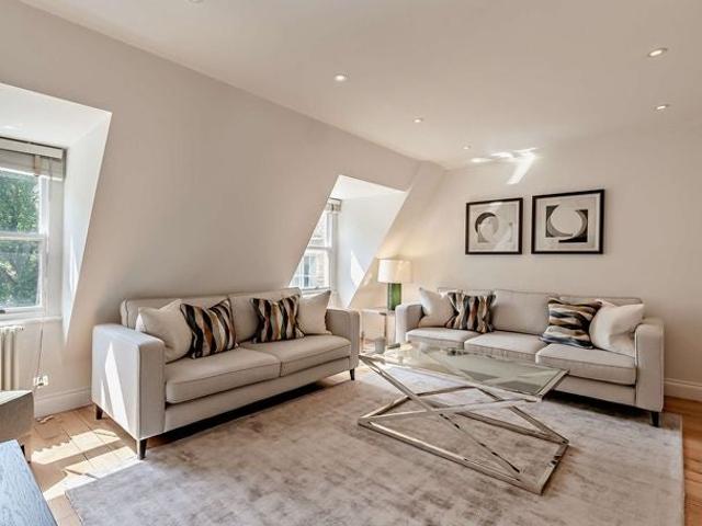 Flat for rent in Mayfair, St. James's