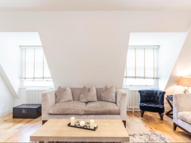 Flat for rent in Mayfair, St. James's