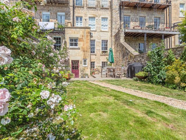 Flat for rent in Grosvenor, Bath