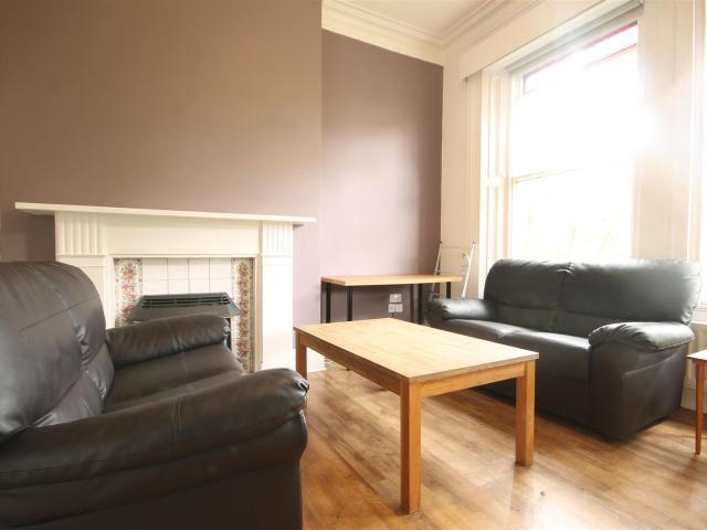 Flat for rent in Jesmond, Tyne And Wear
