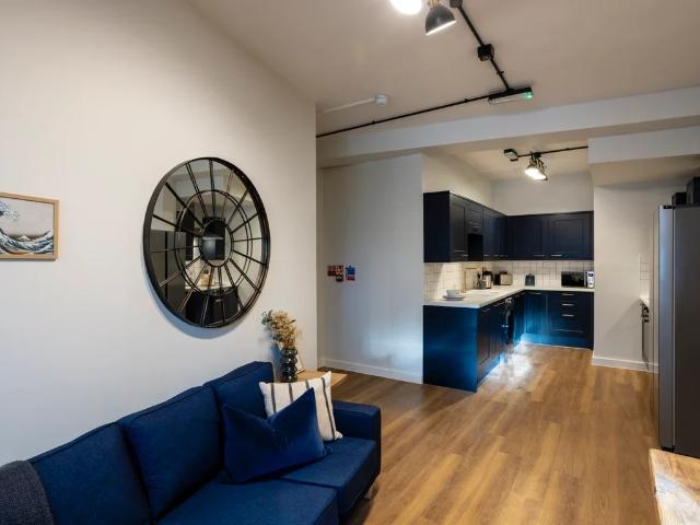 Flat for rent in London Borough of Richmond upon Thames, Greater London