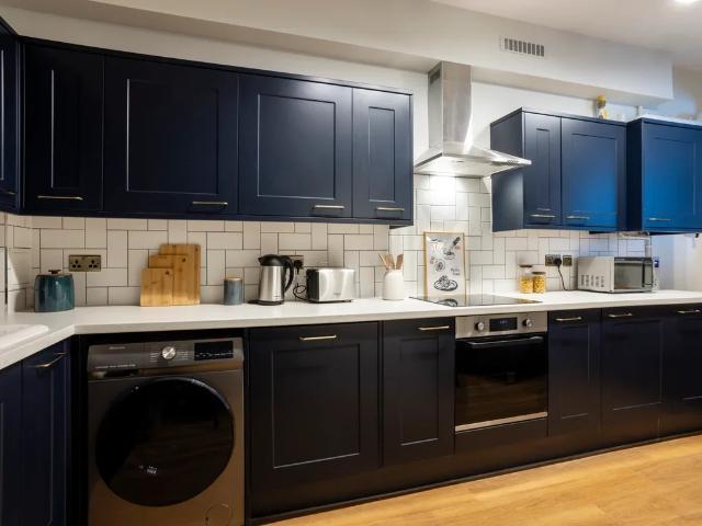 Flat for rent in London Borough of Richmond upon Thames, Greater London