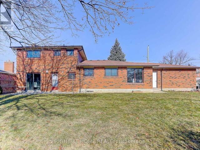 Apartment for rent in Richmond Hill, Golden Horseshoe