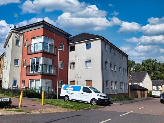 Flat for rent in Redhouse Park, Great Linford