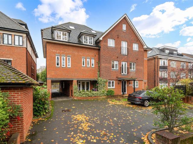 Flat for rent in Greater London