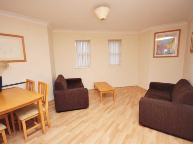 Flat for rent in Georgia, Greater Manchester