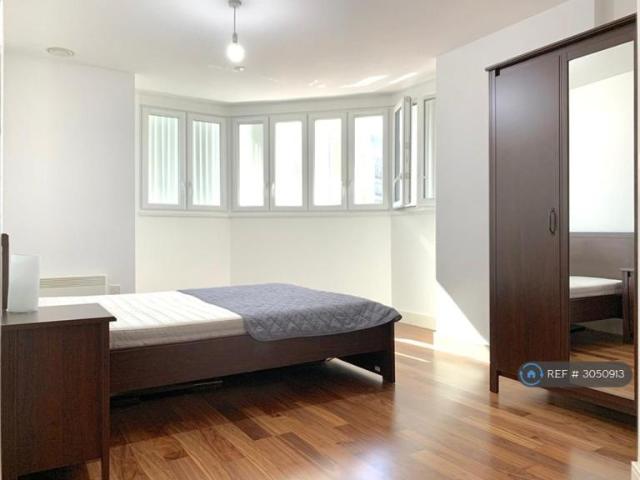 Flat for rent in Park Central, Birmingham