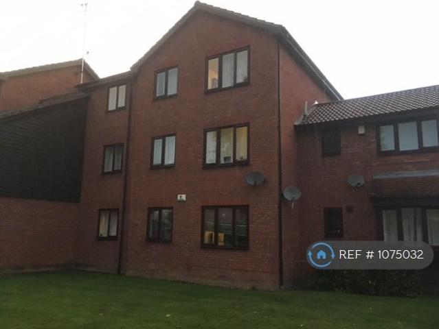 Flat for rent in London Borough of Bexley, Greater London