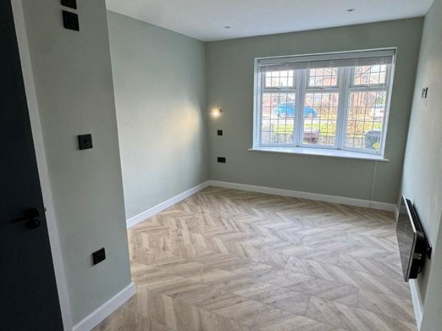 Flat for rent in Chadwell St Mary, Essex