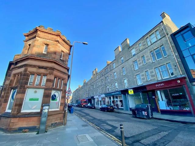 Flat for rent in Silvermills, Scotland
