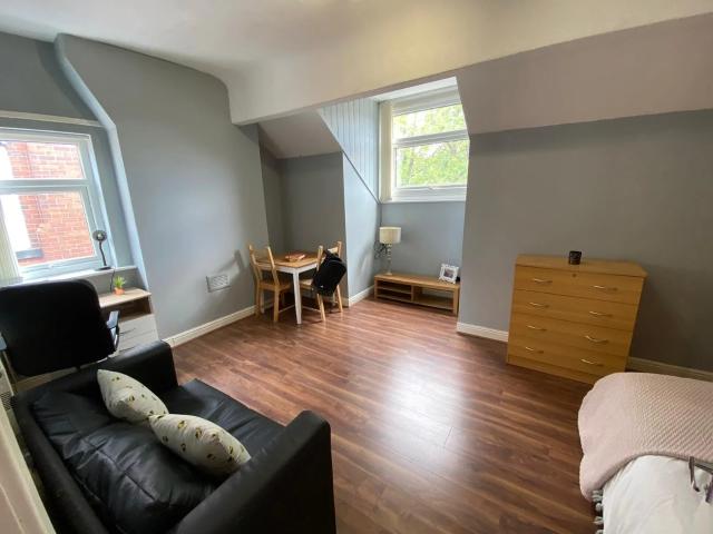 Flat for rent in Georgia, Greater Manchester