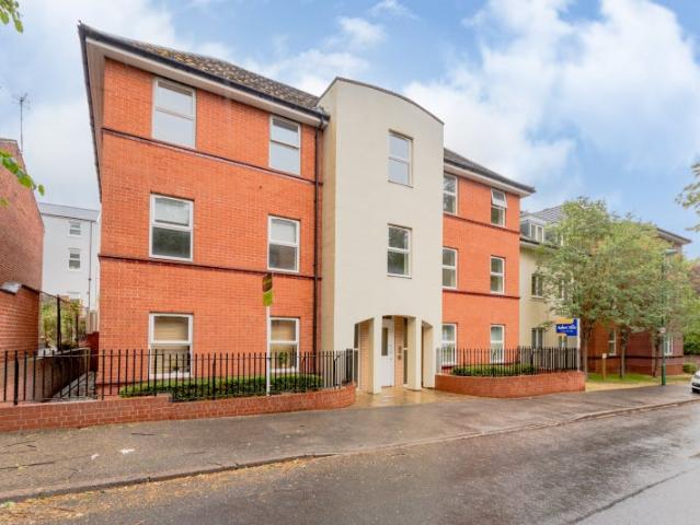 Flat for rent in Carrington, City of Nottingham