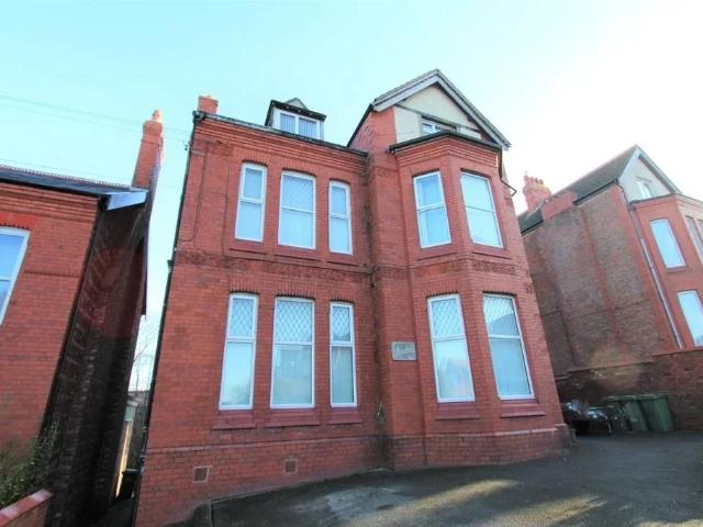 Flat for rent in New Brighton, Liscard