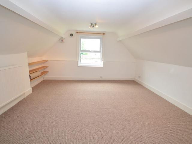 Flat for rent in Crystal Palace, Greater London
