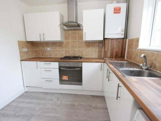 Flat for rent in Brunswick Park, Greater London