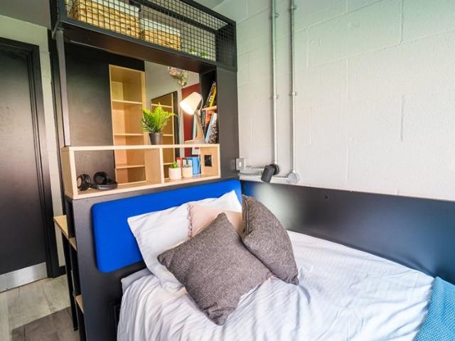 Flat for rent in Haddon, East Midlands