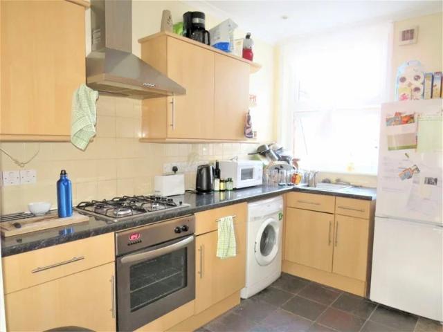 Flat for rent in Streatham, Streatham