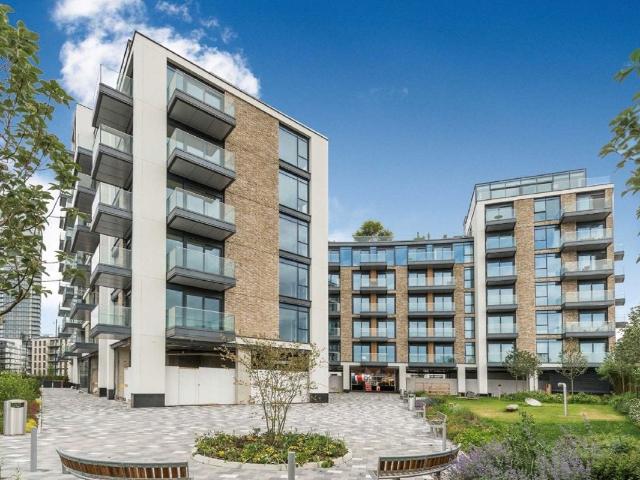 Flat for rent in Chelsea Harbour, Greater London