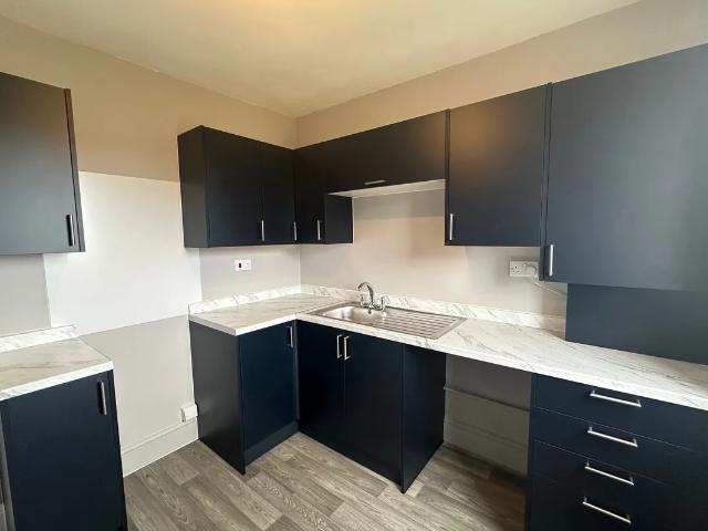 Flat for rent in Penarth Marina, Penarth
