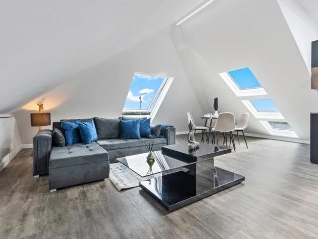 Flat for rent in Ickenham, Greater London