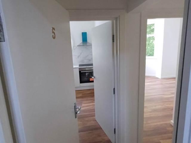 Flat for rent in London Borough of Croydon, Greater London