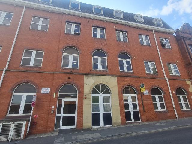 Flat for rent in Belle Isle, West Yorkshire