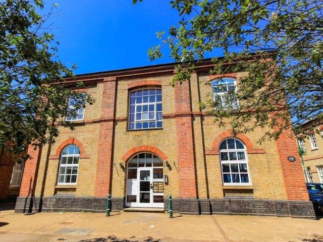 Flat for rent in Enfield Island Village, Greater London