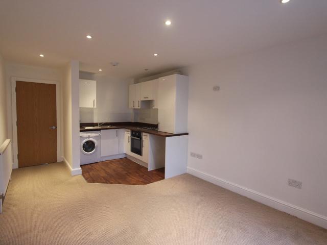 Flat for rent in Midway, Kent