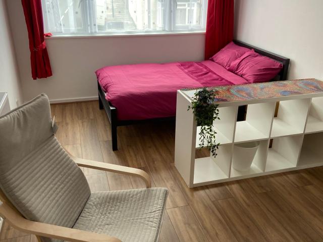 Flat for rent in Plumstead, Greater London